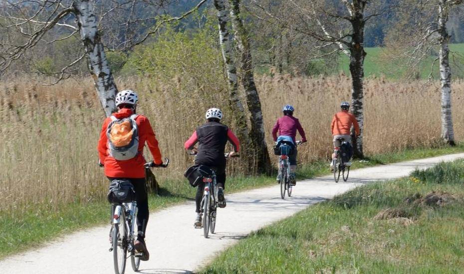Profitez des paysages du Béarn à vélo - balade velos camping bearn